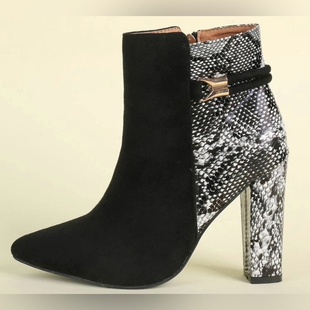 SHEIN Size 8 Black Faux Snake Print Suede Chunky High Heel Zip Up Ankle Booties